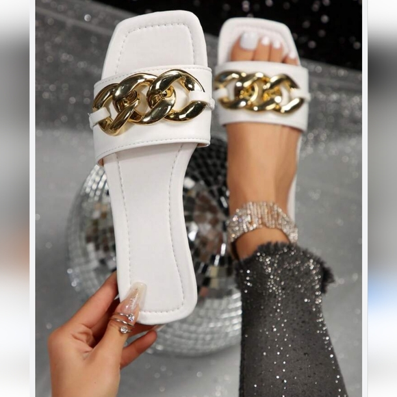 Good American Sandals Brand New - Picture 4 of 12